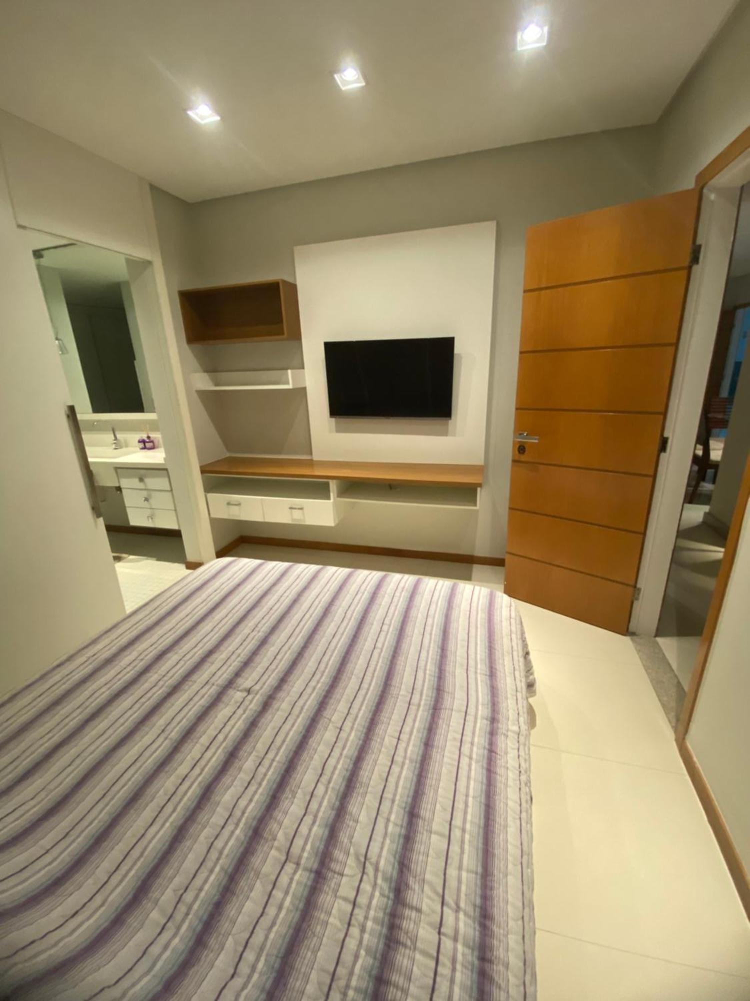Apt 3Q Luxo Com Ar E Jacuzzi Na Beira Mar Guarapari Eksteriør billede