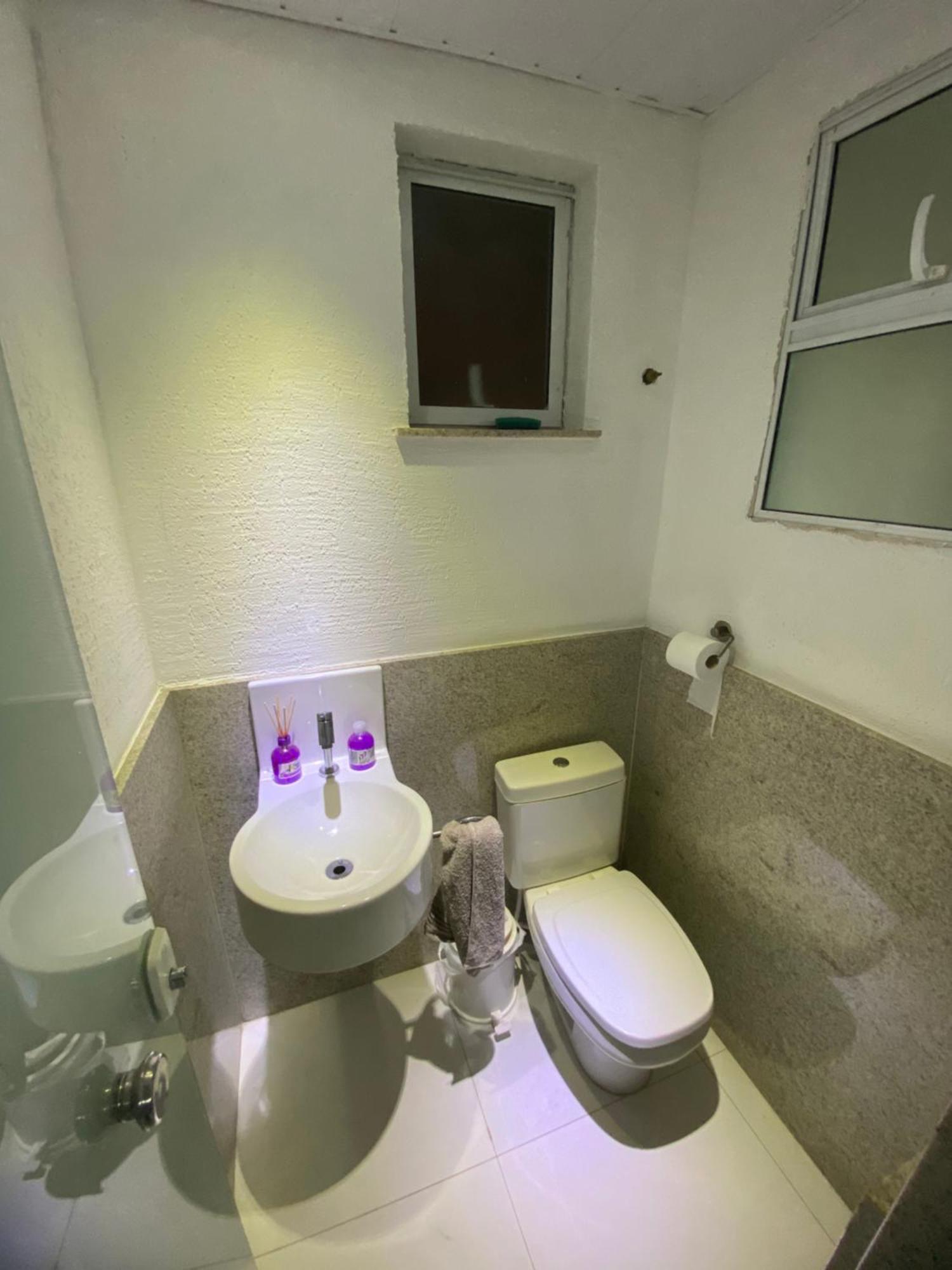 Apt 3Q Luxo Com Ar E Jacuzzi Na Beira Mar Guarapari Eksteriør billede